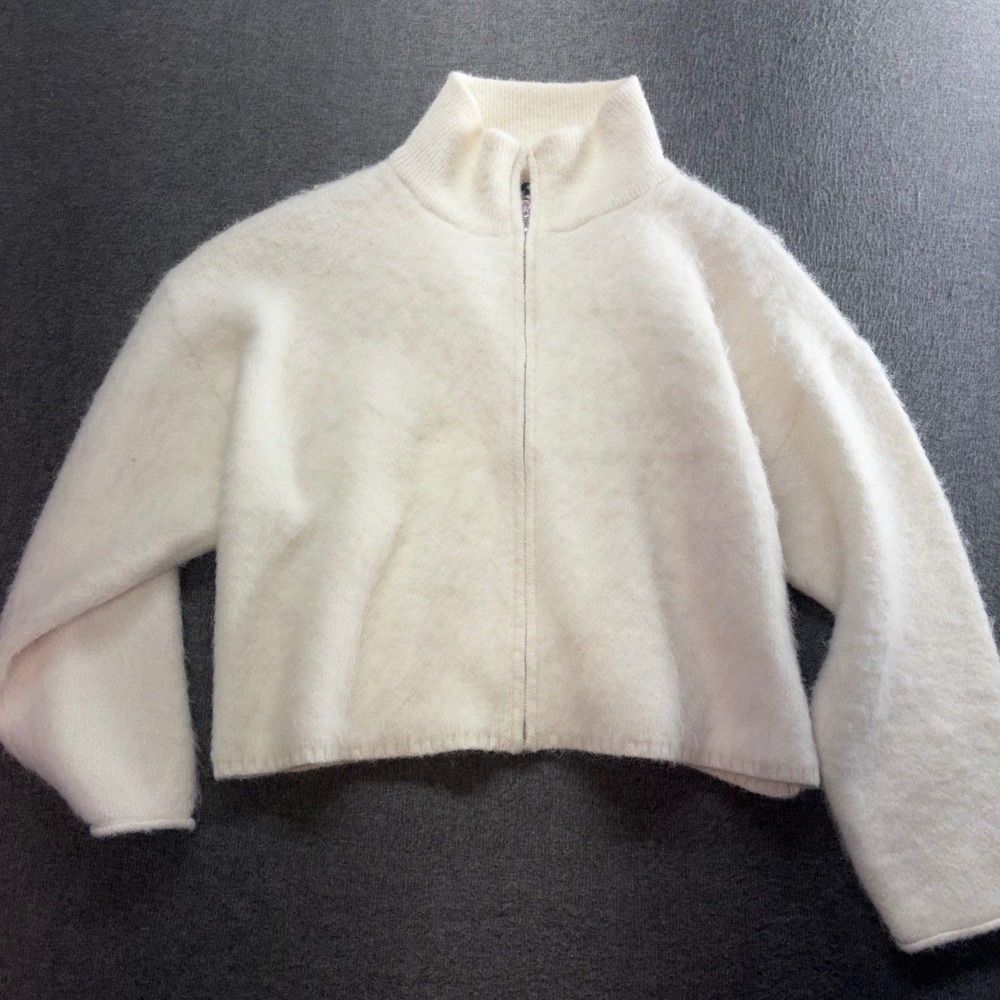 Wild Fable Womens XL Off White Fuzzy Full Zip Mock Neck Cropped Sweater Cardigan